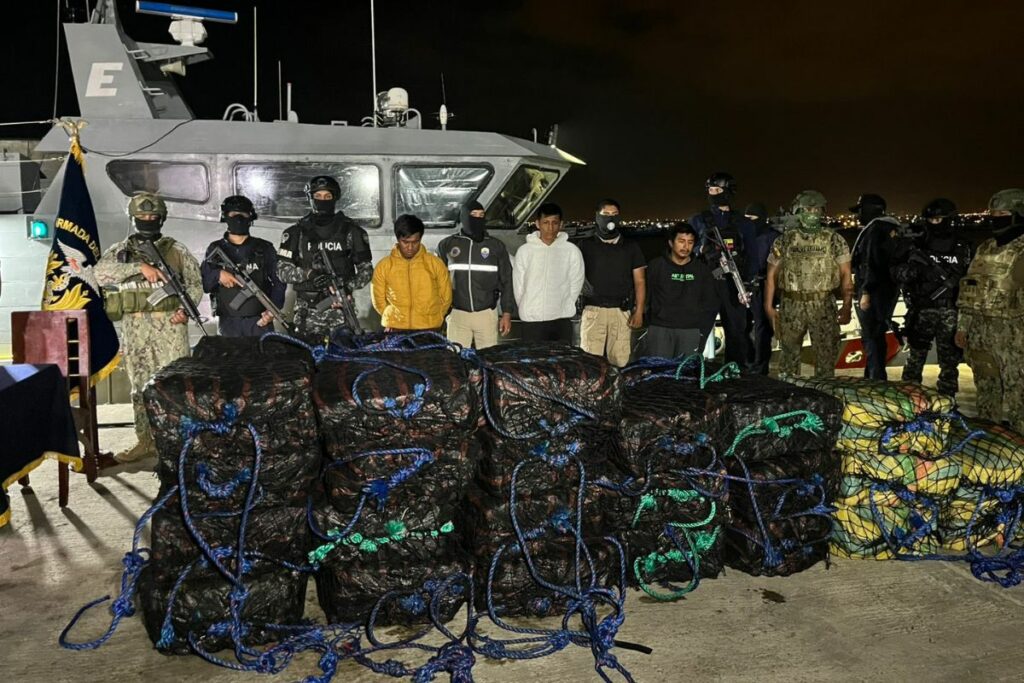 El operativo se ejecutó en aguas internacionales.