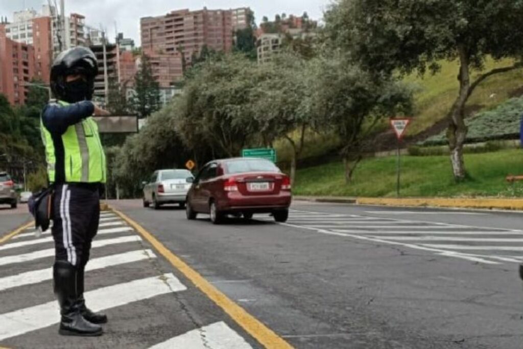 El pico y placa está vigente en Quito este jueves 15 de mayo.