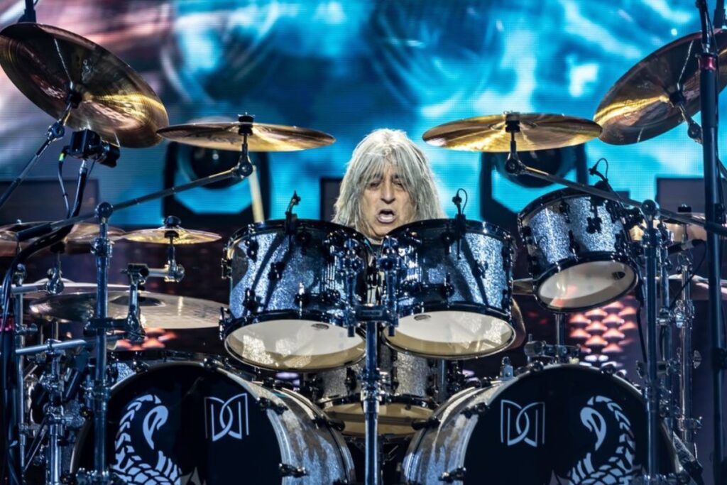El baterista Mikkey Dee en un concierto de Scorpions.
