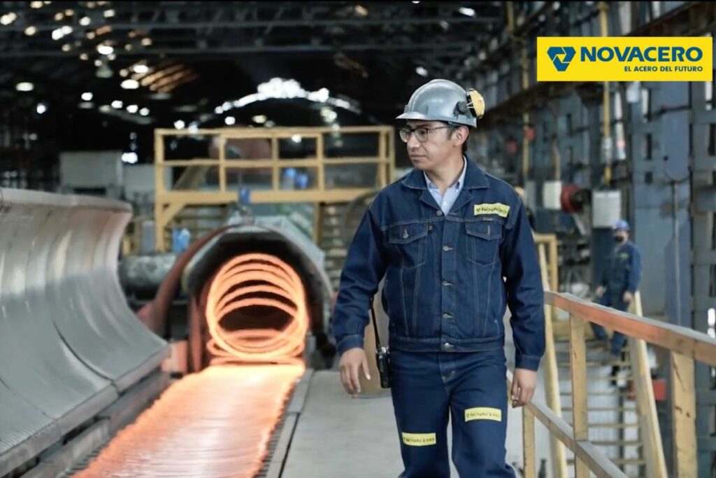 Novacero ha consolidado una red de distribución nacional a través de oficinas en Quito, Guayaquil y Cuenca, y ha establecido una sólida base industrial que respalda su transición hacia una producción más ecológica, eficiente y circular. Cortesía