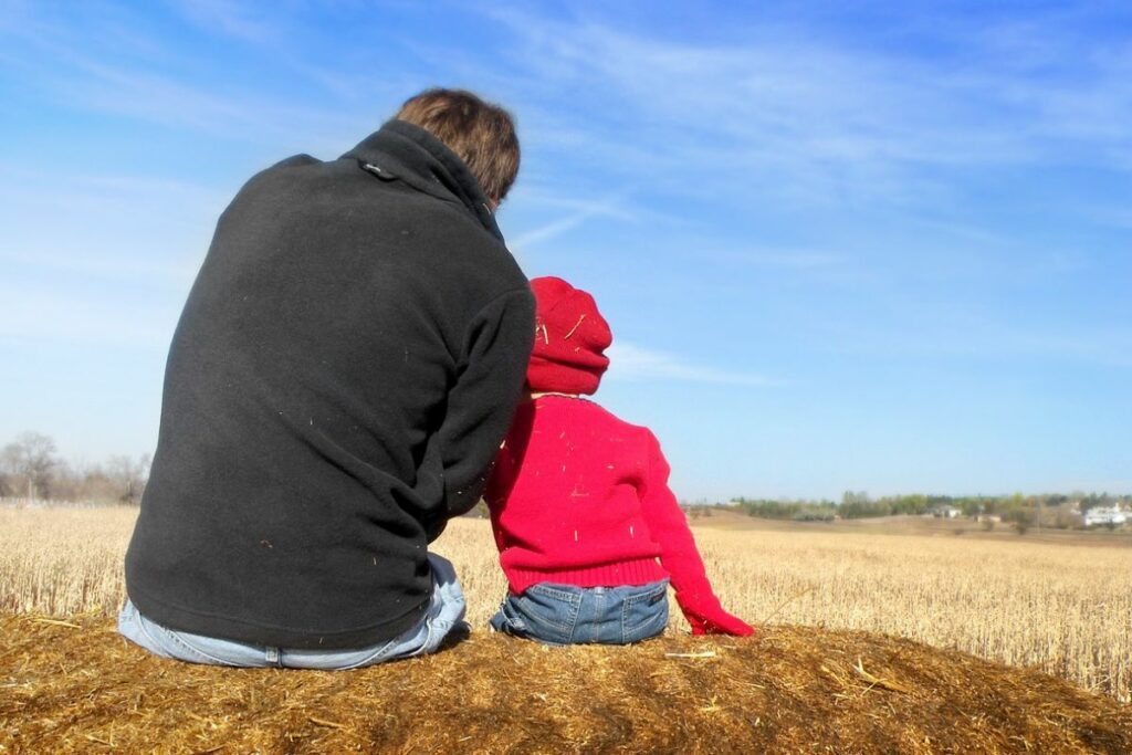 El rol del padre en la sociedad fue evolucionando con el tiempo. Ya no es solamente la persona encargada de proveer.