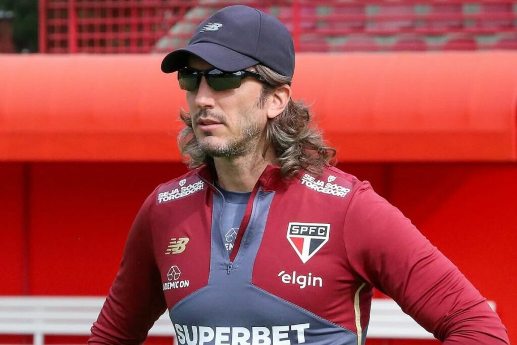 Luis Zubeldía, DT del Sao Paulo, antes de ser destituido del cargo.