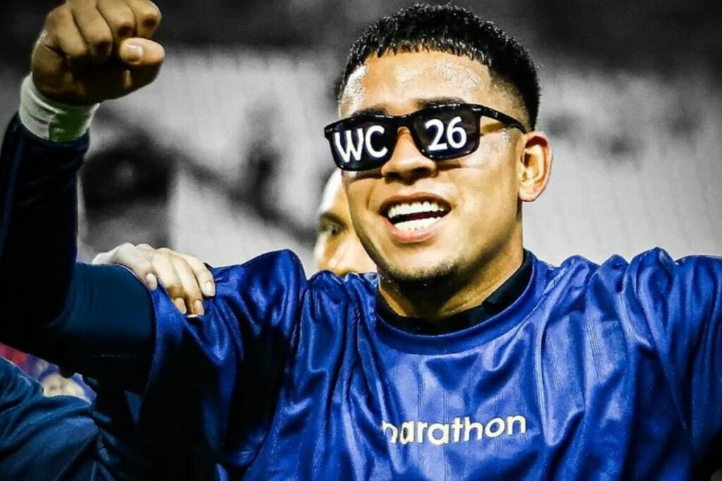 Kendry Páez con la Selección de Ecuador antes de unirse a los entrenamientos del Chelsea en el Mundial de Clubes.