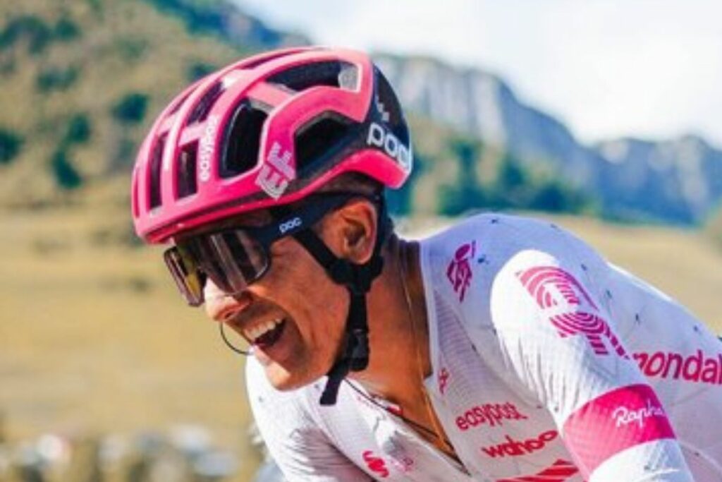 El ciclista ecuatoriano Richard Carapaz no competirá en el Tour de Francia 2025. ¿Qué pasó?