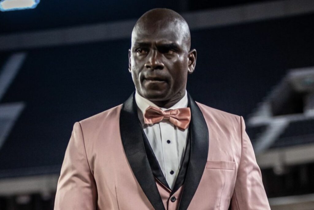 Segundo Castillo, entrenador ecuatoriano, fue notificado que no continuará como DT principal de Barcelona SC.