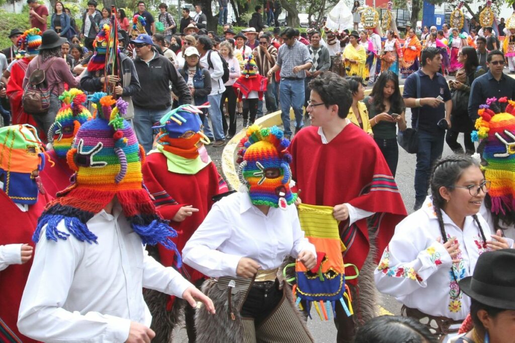 El Inti Raymi es la fiesta al Dios Sol.