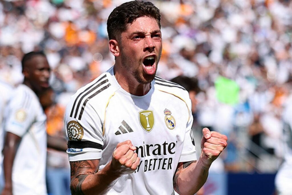 Federico Valverde celebrando un gol con el Real Madrid en el Mundial de Clubes.