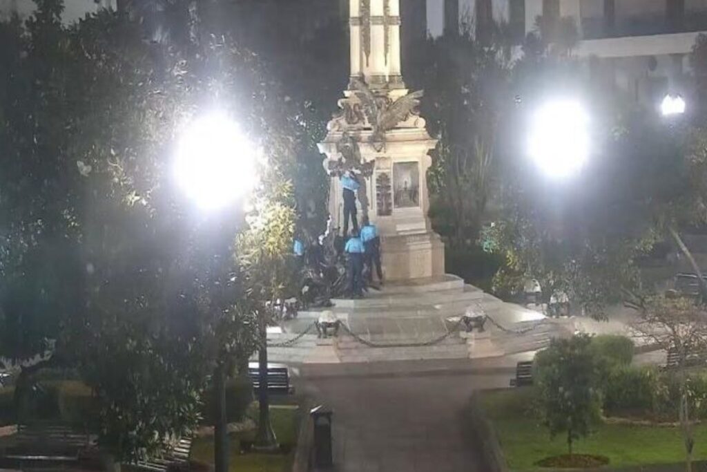 Las autoridades lograron la detención de una persona involucrada en este intento de robo.