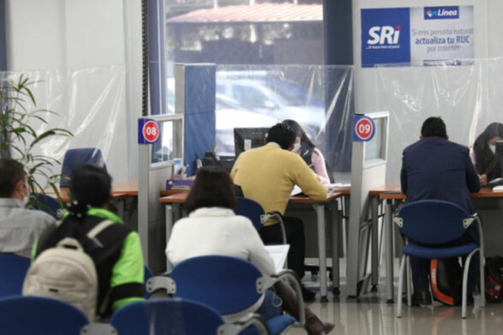 El Servicio de Rentas Internas (SRI) controlará el pago del impuesto sobre la utilidad en la compra y venta de acciones en Ecuador.