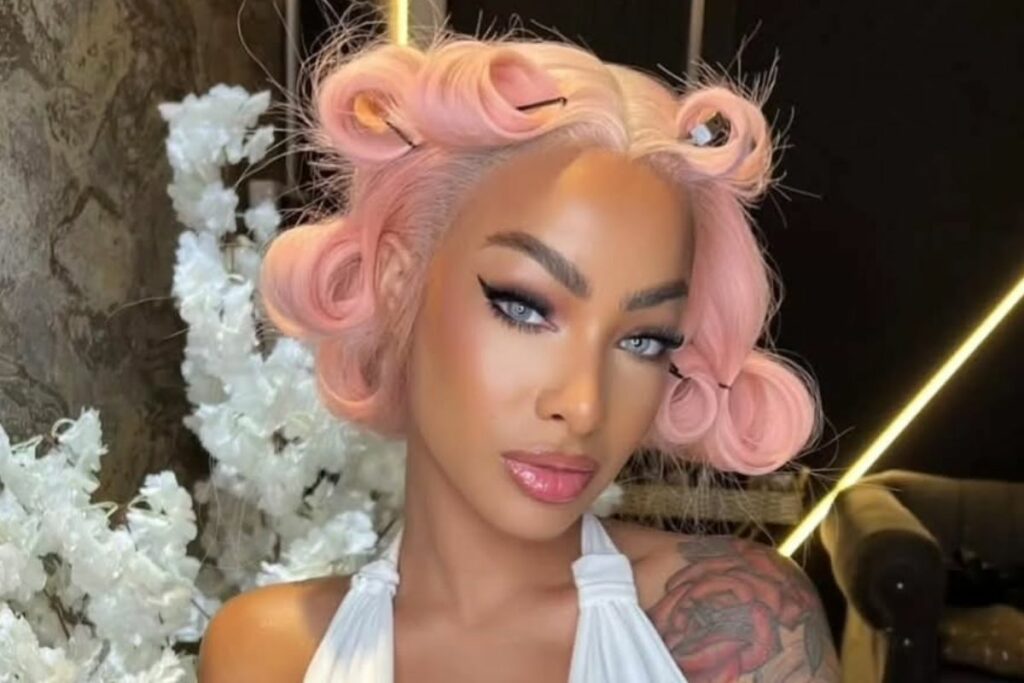 Yailin La Más Viral cantó frente a 'témpano de hielo'. Foto: Instagram