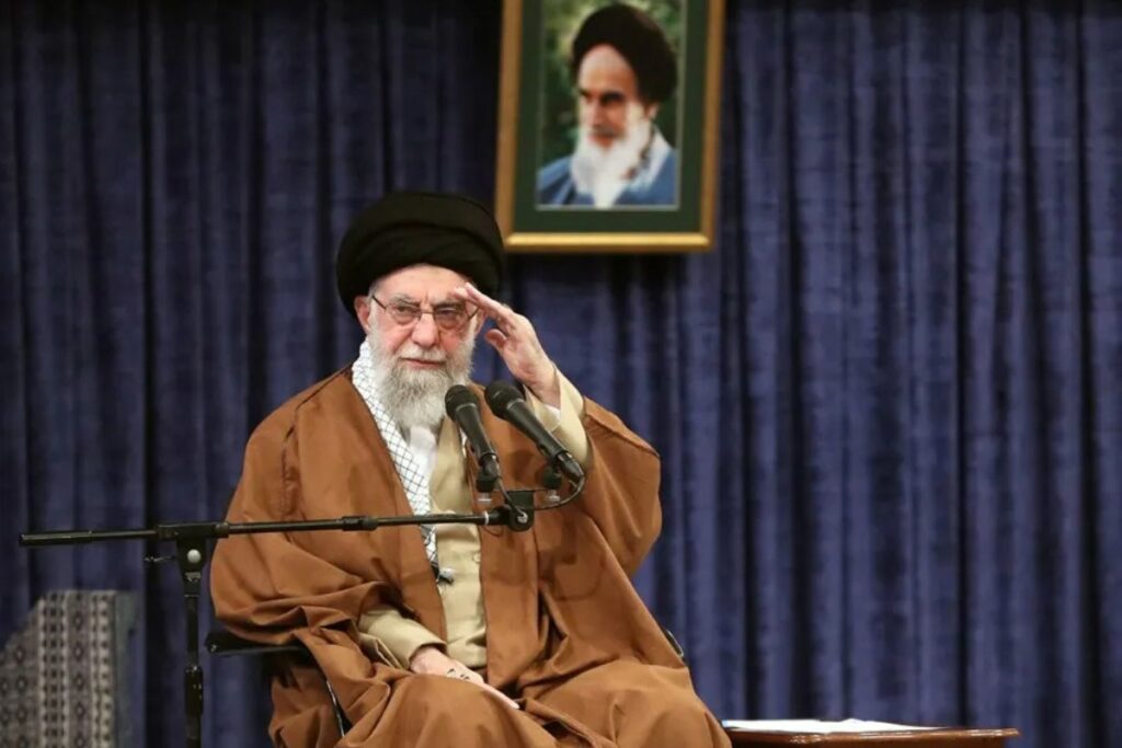 El líder supremo de Irán. Alí Jamenei, este viernes en Teherán.