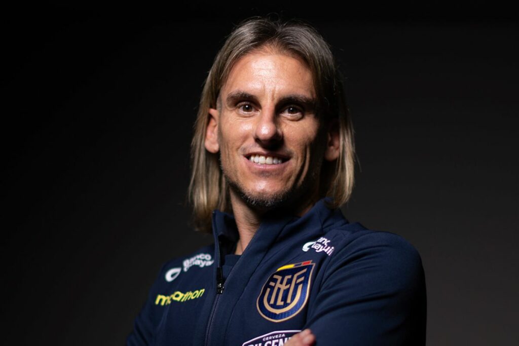 Sebastián Beccacece en su etapa como entrenador de la Selección de Ecuador.