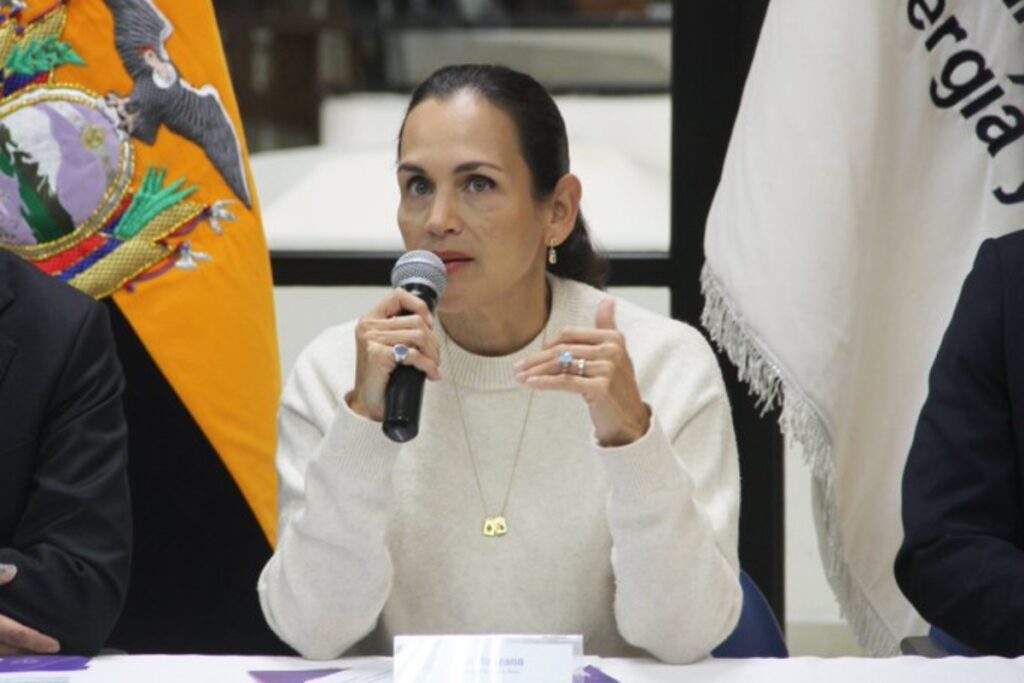 El Ministerio de Energía y Minas firmó un Acuerdo para iniciar la apertura del catastro minero.