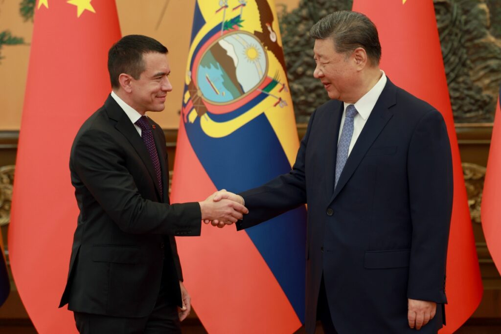 Daniel Noboa y Xi Jinping fortalecen cooperación e inversiones entre Ecuador y China.