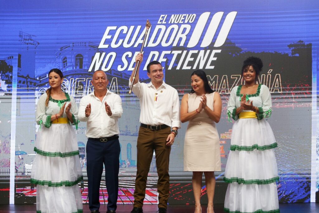 Daniel Noboa hizo el anuncio del incremento de la asignación para los gobiernos autónomos descentralizados en Machala.