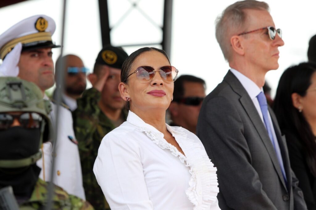 La gobernadora de Guayas, Zaida Rovira, se refirió a la invitación del alcalde de Guayaquil, Aquiles Alvarez.