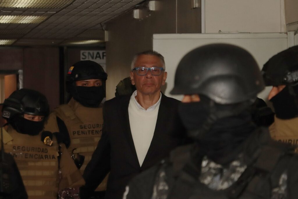 Jorge Glas llegó a la audiencia del caso Reconstrucción de Manabí este 30 de junio de 2025.
