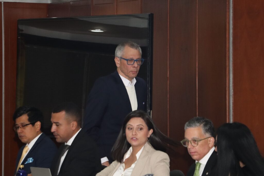 La Fiscalía pide pena máxima y millonaria reparación integral para Jorge Glas y Carlos Bernal en el caso Reconstrucción de Manabí.