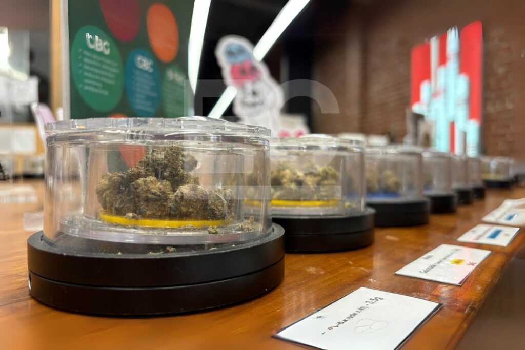 Legalización marihuana, dispensario Los Ángeles 