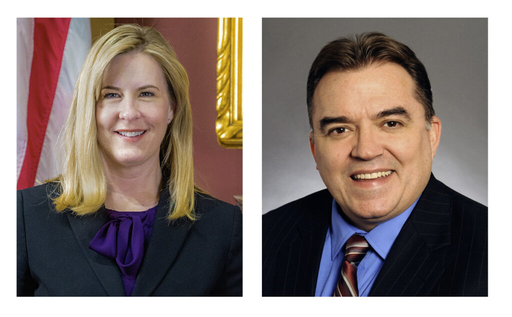 La legisladora demócrata Melissa Hortman (izda) murió asesinada en Minesota en lo que parece ser "un asesinato por motivos políticos". El senador demócrata John Hoffman (dcha) también recibió múltiples disparos en otro ataque aparentemente cometido por la misma persona.