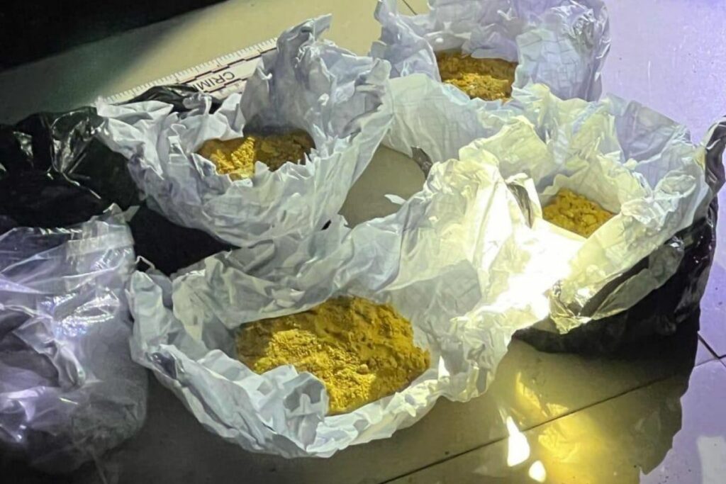 2,5 kilos de oro fueron incautados durante un operativo en Zamora; el material custodiado desapareció días después