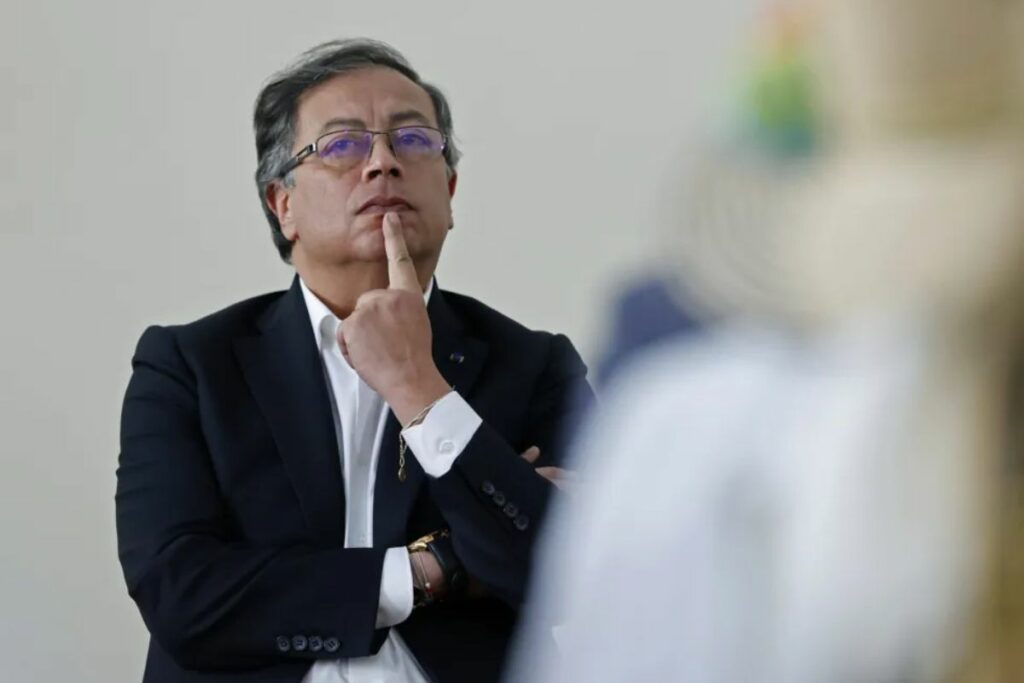 Gustavo Petro se pronunció sobre alias 'Fito'.