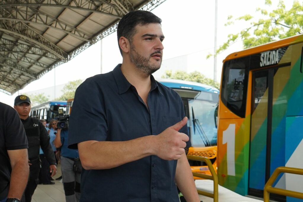 Aquiles Alvarez, alcalde de Guayaquil.