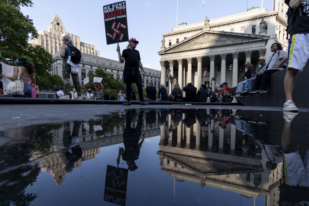 Vista de la manifestación en contra de las políticas migratorias del presidente estadounidense Donald Trump en Nueva York, Estados Unidos.