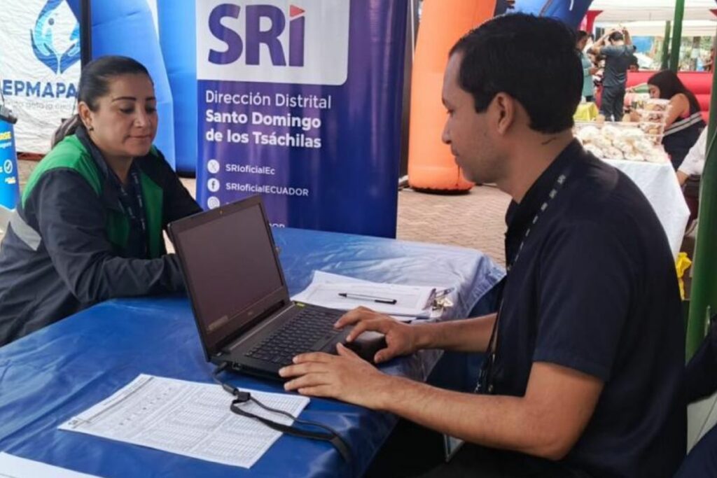 El SRI inició un nuevo envío de correos electrónicos a los contribuyentes que tienen pendientes pagos del impuesto a la salida de divisas (ISD). El plazo para ponerse al día es el 30 de junio.