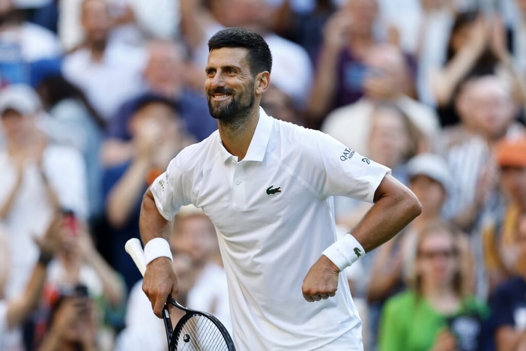 Novak Djokovic tras clasificarse a las semifinales de Wimbledon ante Sinner.