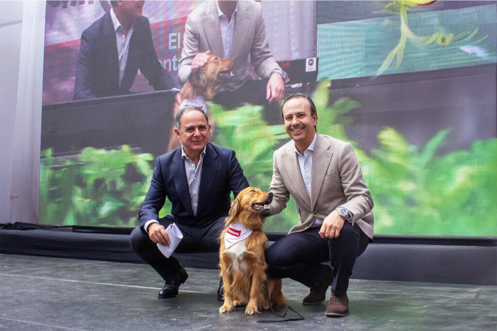 Gabriel Bader, CEO de Pronaca y Alejandro Jaramillo, director general de la Unidad de Negocio de Consumo Ecuador de Pronaca. Cortesía