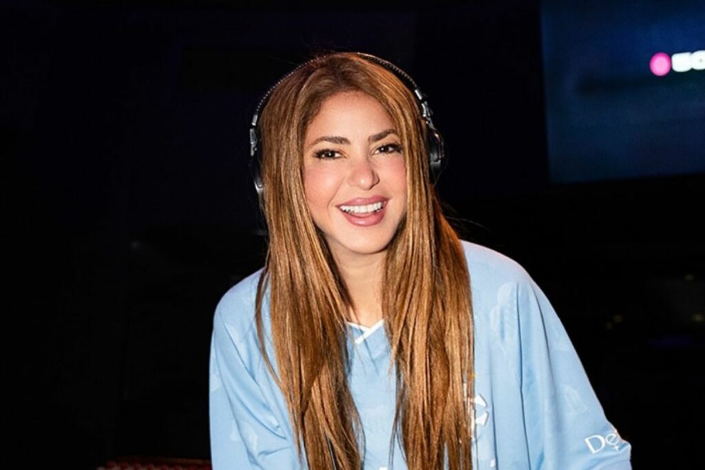Shakira no para: anuncia nueva música en pleno tour mundial - El Comercio