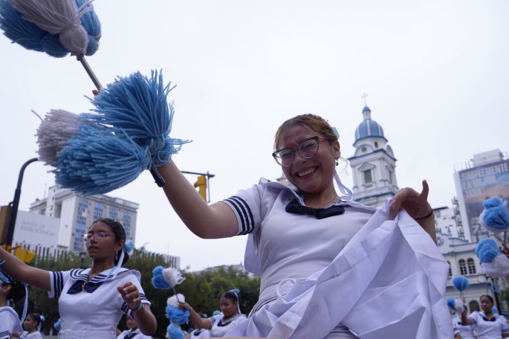 Guayaquil recuerda su fundación con agenda de fiestas julianas.