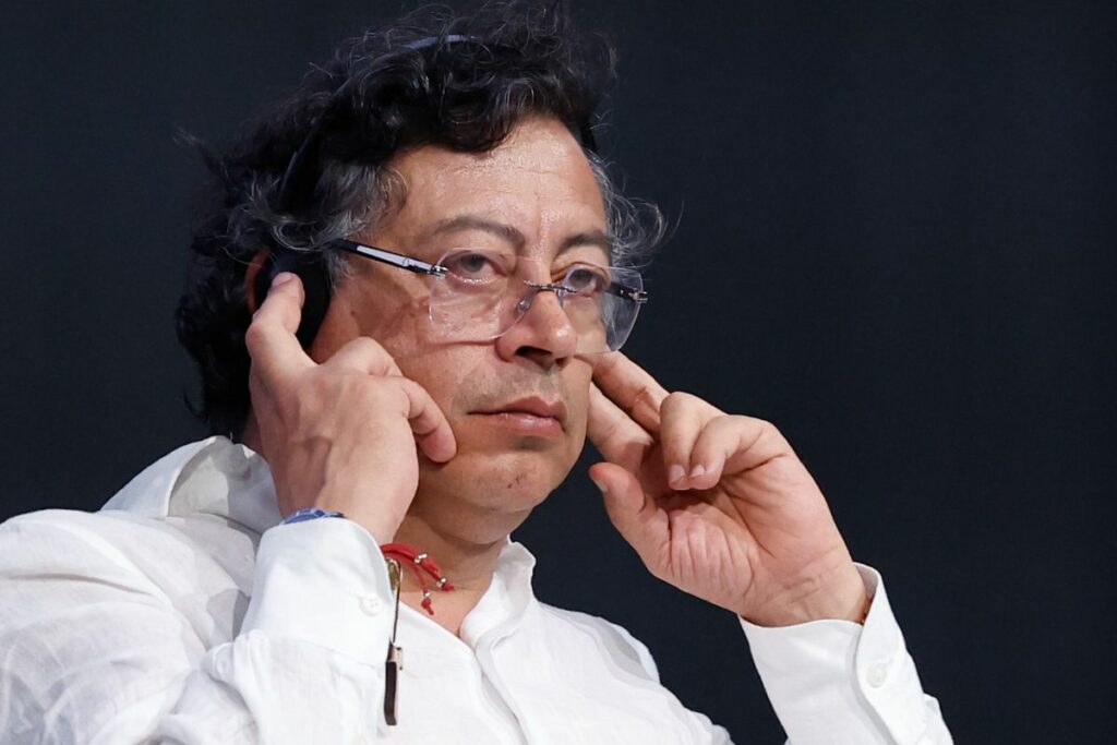 Gustavo Petro se refirió a ‘Fito’ y mencionó a Jorge Glas en su mensaje.