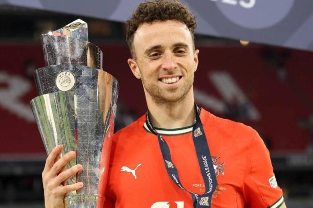 Diogo Jota formó parte de la Selección de Portugal en los títulos de la Nations League de 2019 y 2025.