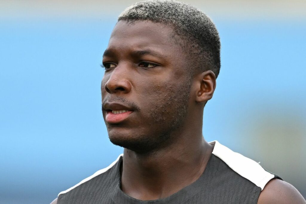 Moisés Caicedo durante un entrenamiento con el Chelsea en el Mundial de Clubes.