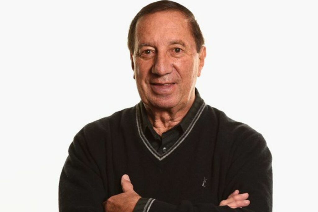 Carlos Bilardo, DT campeón del mundo con Argentina en 1986, está delicado de salud.