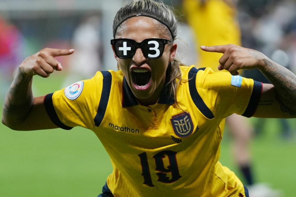 Kerlly Real, jugadora de la Selección de Ecuador, en un partido de la Copa América Femenina.