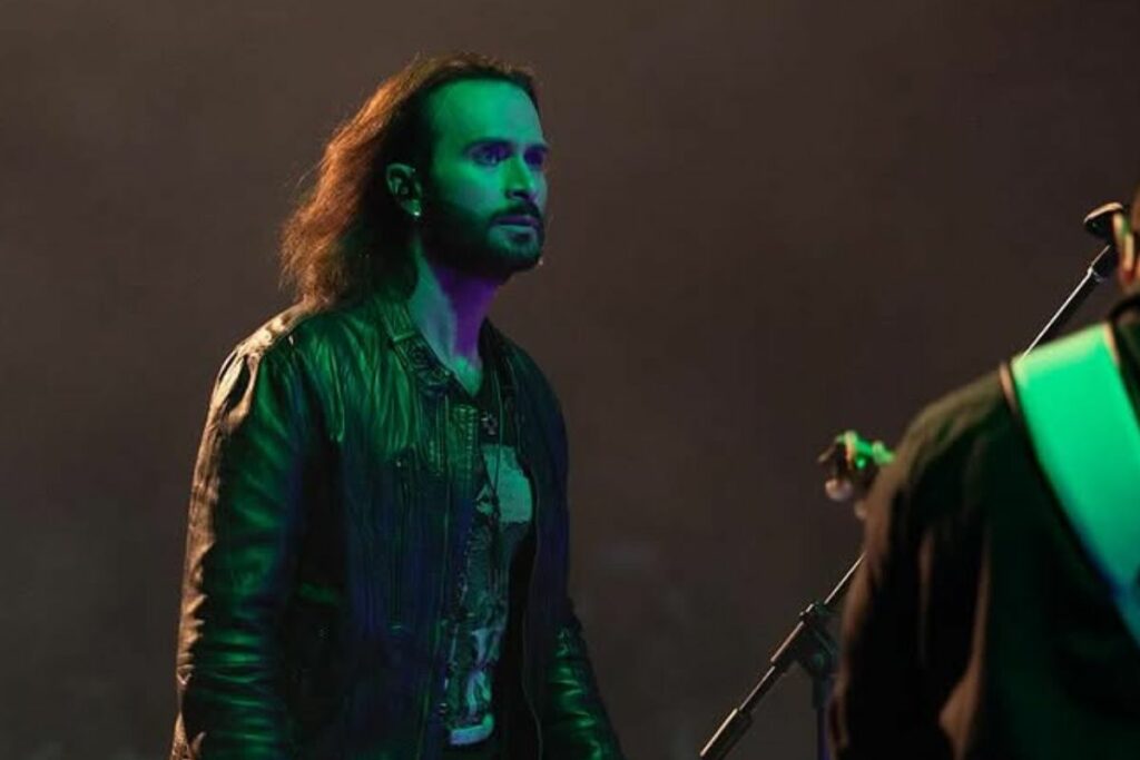 Riccardo de la Cuesta es el vocalista de la banda Anima Inside.