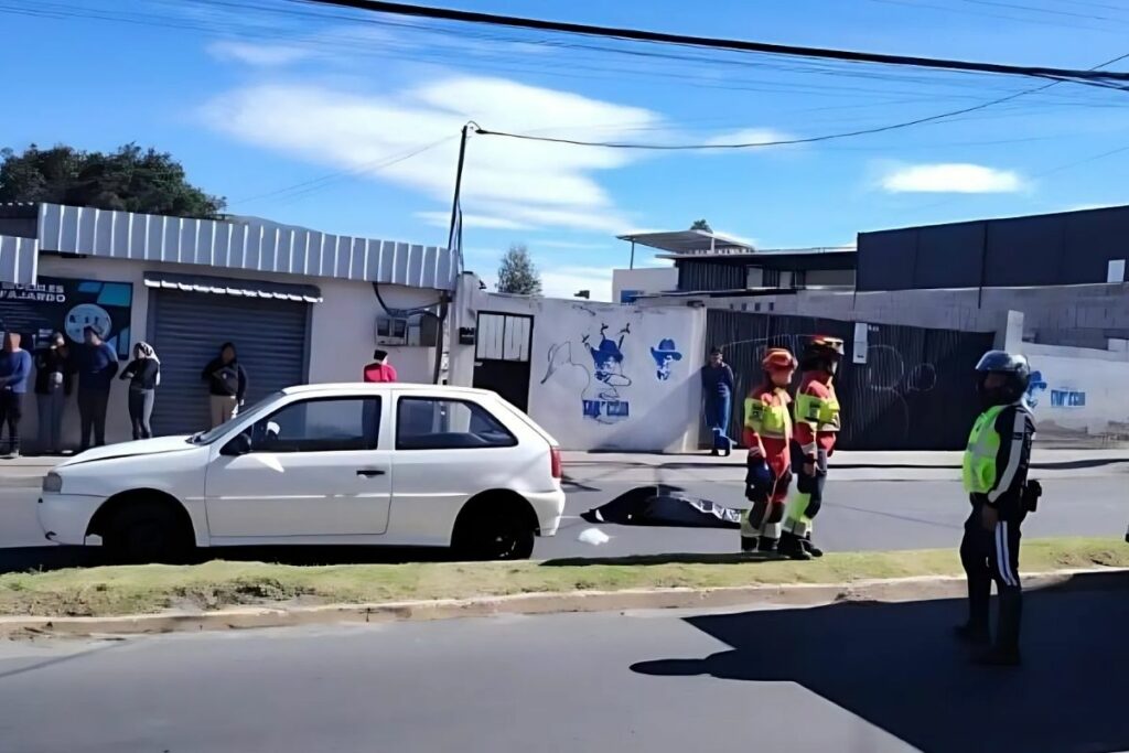 El atropellamiento se produjo en la calle Giovanni Calles, en Carapungo