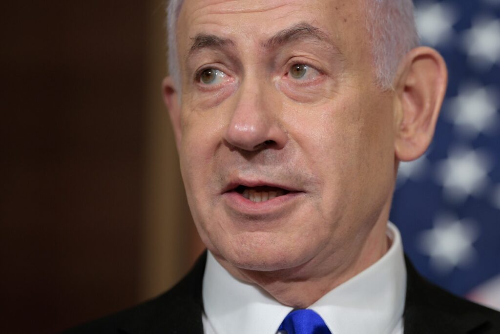 El primer ministro israelí, Benjamin Netanyahu, se prepara para reunirse con el presidente de la Cámara de Representantes, Mike Johnson, en el Capitolio de los Estados Unidos en Washington.