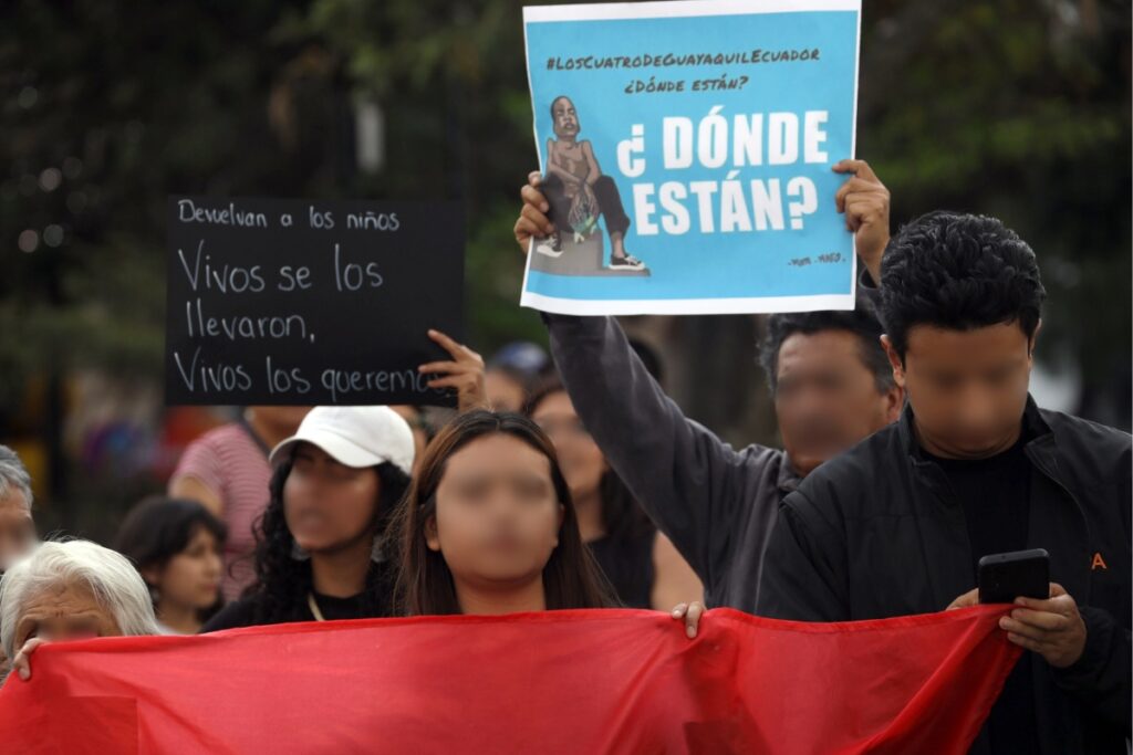 Marcha por el caso Las Malvinas en Cuenca.