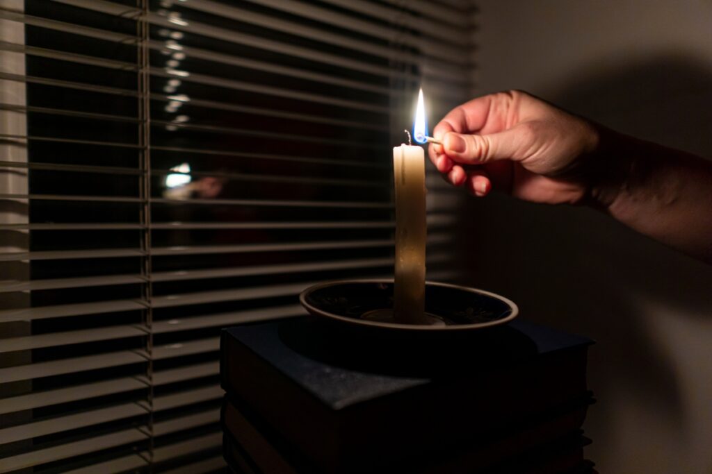 Imagen referencial. Quito tuvo cortes de luz tres días seguidos.