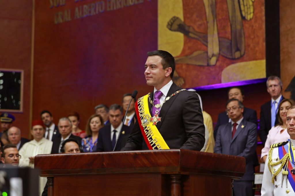 https://media.elcomercio.com/wp-content/uploads/2025/07/daniel-noboa-asamblea-1024x683.jpg