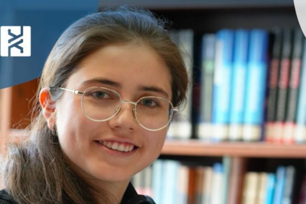 Valentina Padilla, estudiante de Matemáticas, fue seleccionada entre las 10 mujeres a escala mundial por su excelencia académica.