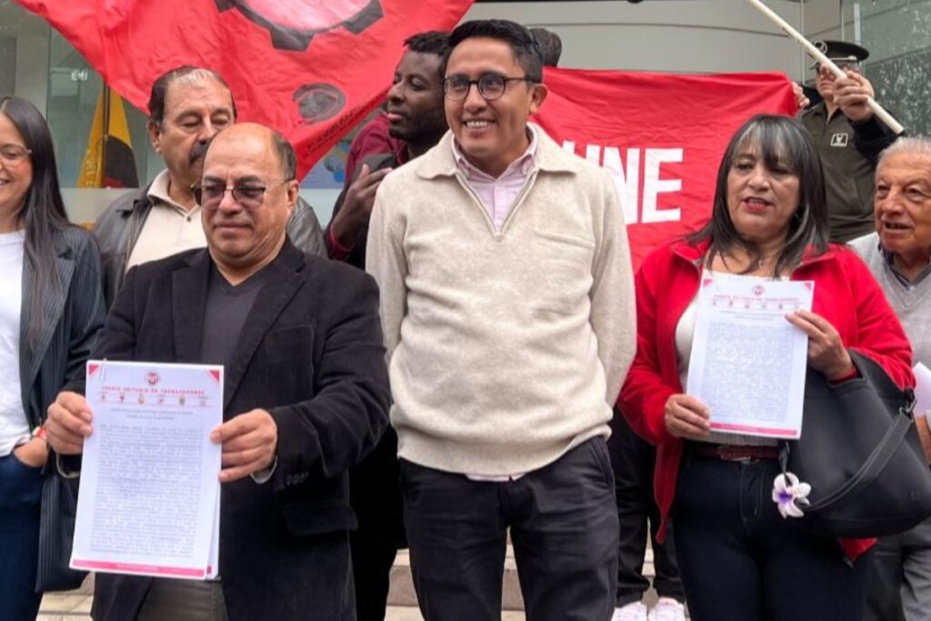 El Frente Unitario de Trabajadores (FUT) presentó una demanda de inconstitucionalidad contra la Ley de Inteligencia.