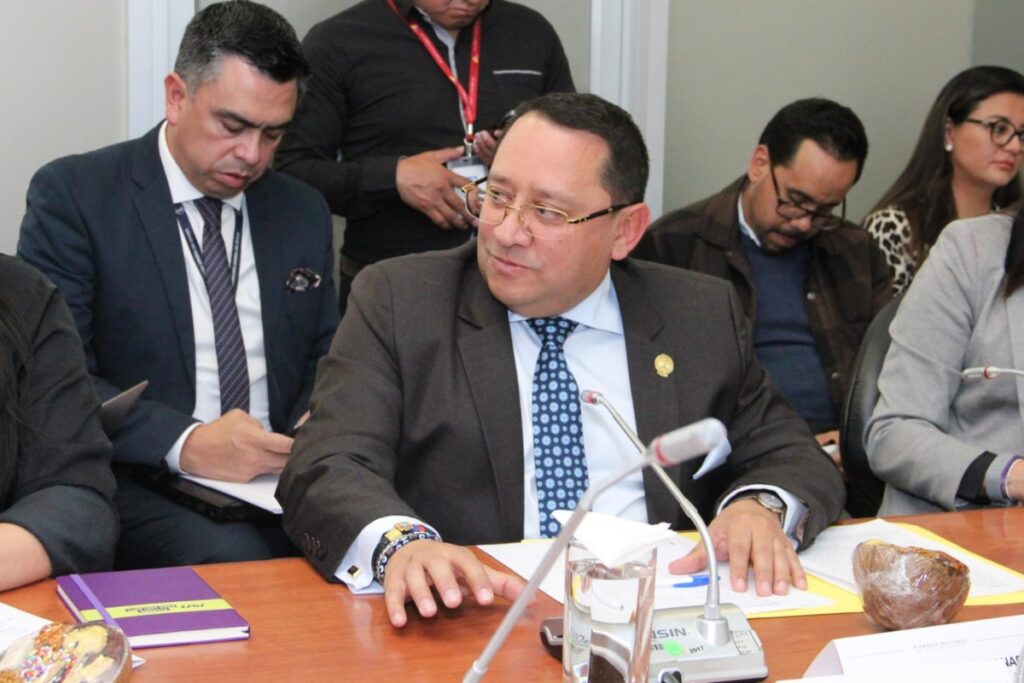 La Contraloría encontró irregularidades en patrimonios de funcionarios judiciales.