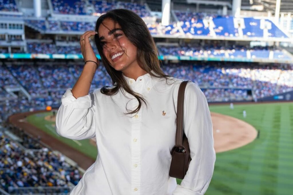 Isabella Ladera en una imagen de marzo de 2025 en el Estadio de los Miami Marlins.