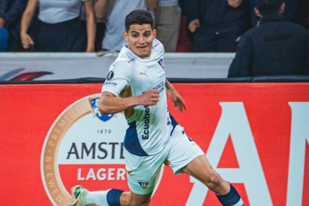 Yeltzin Erique, jugador de Liga de Quito en la temporada 2025.