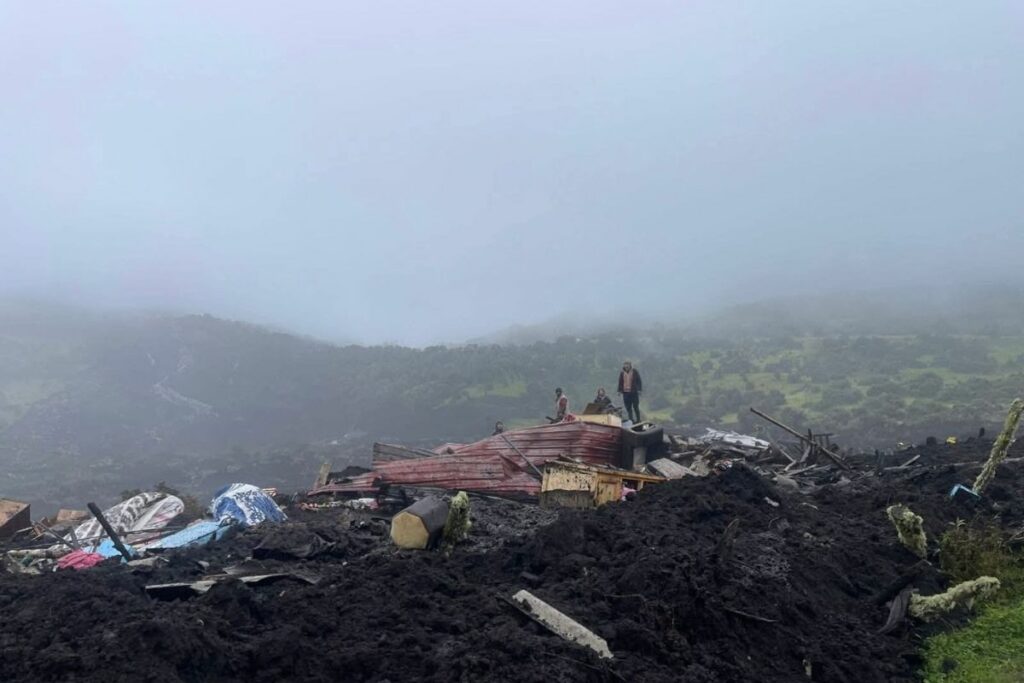 Un deslave ocurrió en el sector Tambo, en Papallacta